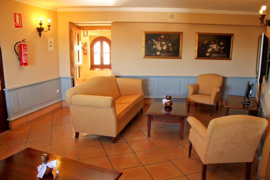TUGASA Hotel Castillo de Castellar Castellar de la Frontera Bagian luar foto
